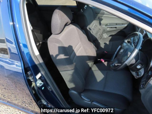 Used 2004 AT toyota wish ZNE10G Image[15]