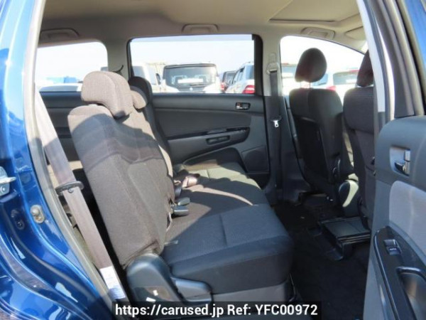Used 2004 AT toyota wish ZNE10G Image[17]