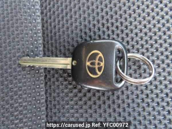 Used 2004 AT toyota wish ZNE10G Image[31]