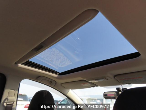 Used 2004 AT toyota wish ZNE10G Image[33]