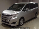 Toyota Noah ZRR80G