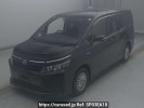 Toyota Voxy ZWR80G