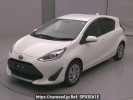 Toyota Aqua NHP10