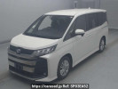 Toyota Noah MZRA90W