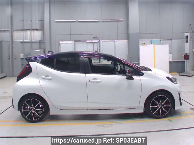 Buy Used 2025 Toyota Aqua MXPK11 (SP03EAB7) - Carused.jp