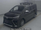Toyota Voxy ZWR80W