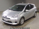 Toyota Aqua NHP10