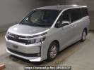 Toyota Voxy ZRR80G