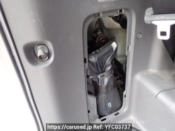 Used 2009 AT toyota voxy ZRR70W Image[38]