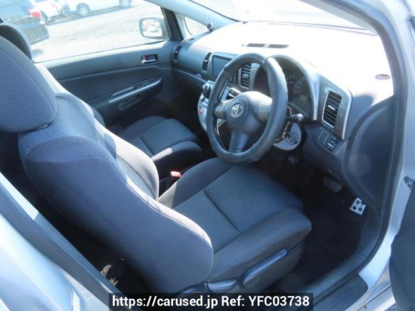 Used 2003 AT toyota wish ZNE10G Image[13]