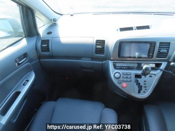 Used 2003 AT toyota wish ZNE10G Image[22]