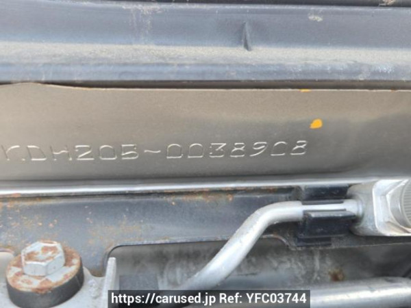 Used 2007 MT toyota regiusace-van KDH205V Image[12]