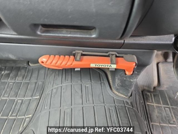 Used 2007 MT toyota regiusace-van KDH205V Image[52]