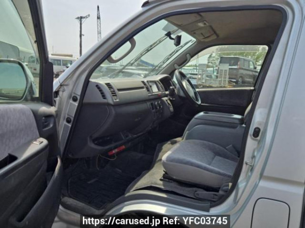 Used 2005 AT toyota regiusace-van KDH205V Image[12]