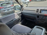 Used 2005 AT toyota regiusace-van KDH205V Image[19]