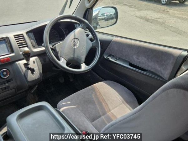 Used 2005 AT toyota regiusace-van KDH205V Image[20]
