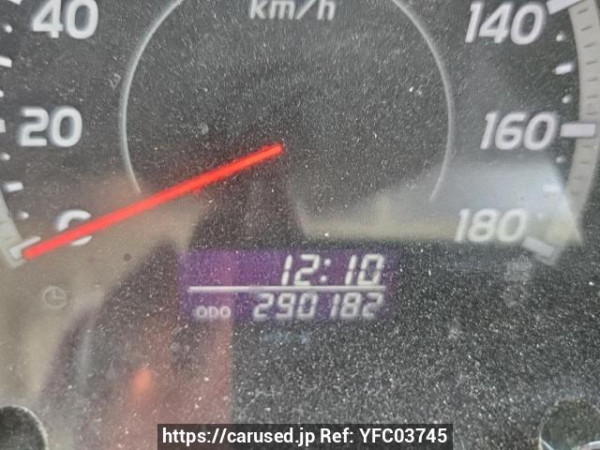 Used 2005 AT toyota regiusace-van KDH205V Image[27]