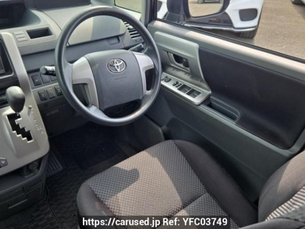 Used 2009 AT toyota noah ZRR75W Image[19]