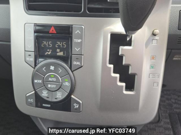Used 2009 AT toyota noah ZRR75W Image[23]