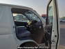 Used 2006 MT toyota regiusace-van KDH205V Image[14]