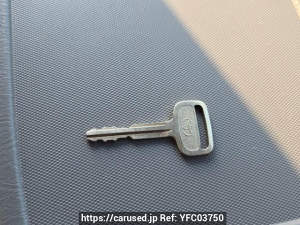 Used 2006 MT toyota regiusace-van KDH205V Image[27]
