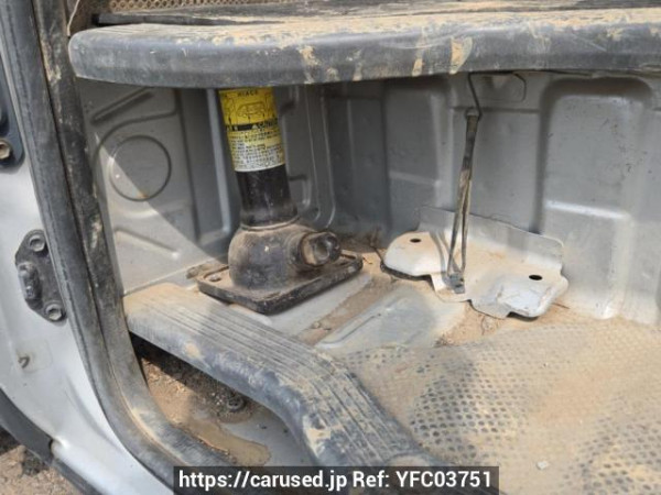 Used 2007 MT toyota hiace-van KDH205V Image[42]