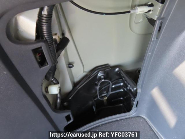 Used 2004 AT toyota wish ZNE10G Image[39]