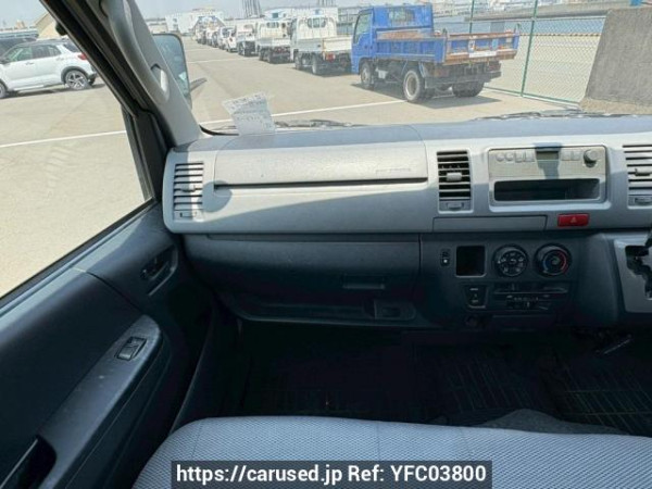 Used 2011 AT toyota hiace-van TRH200K Image[18]