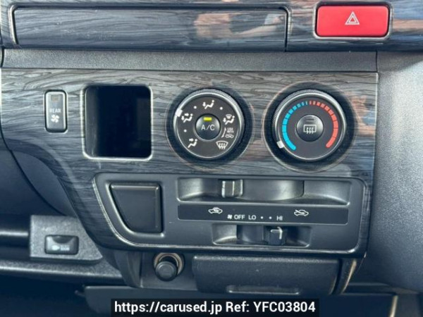 Used 2007 AT toyota regiusace-van KDH200V Image[21]
