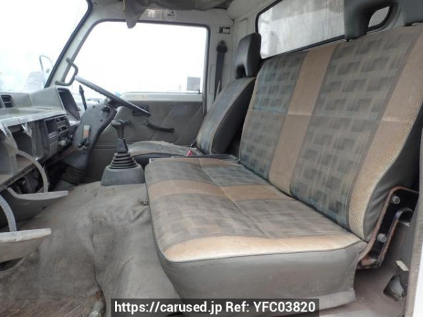 Used 1992 MT mitsubishi fighter FK335CD Image[16]