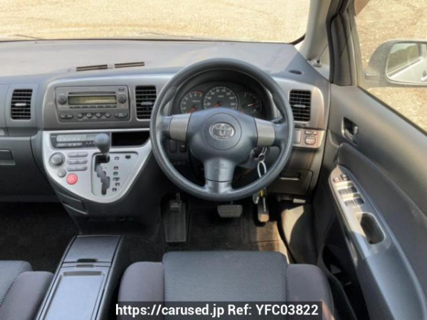 Used 2003 AT toyota wish ZNE10G Image[19]