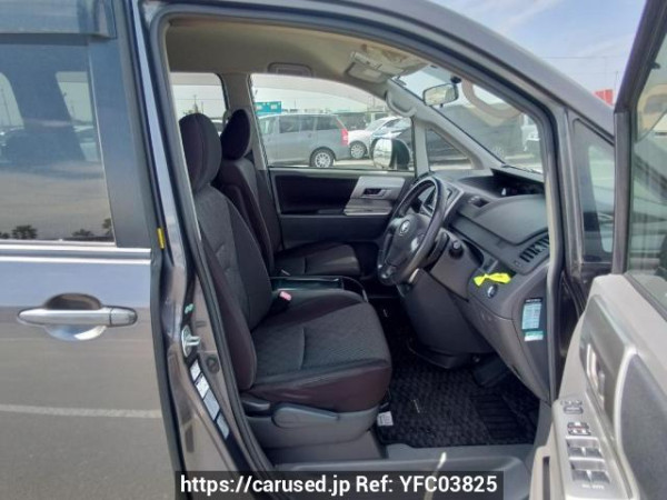 Used 2009 AT toyota noah ZRR75W Image[14]