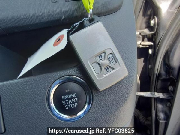Used 2009 AT toyota noah ZRR75W Image[29]
