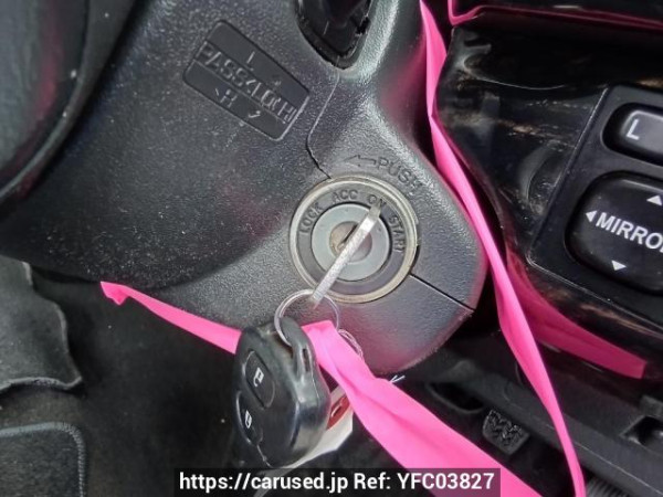 Used 2005 AT toyota regiusace-van KDH205V Image[27]