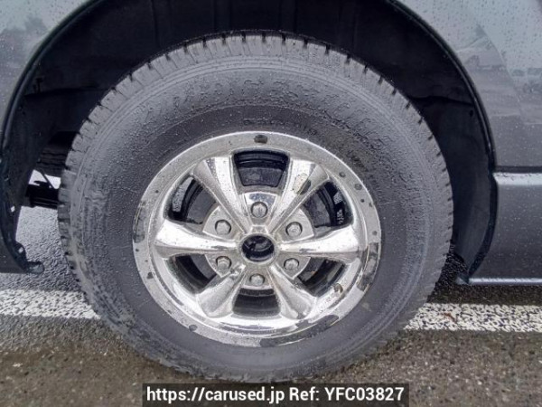 Used 2005 AT toyota regiusace-van KDH205V Image[30]