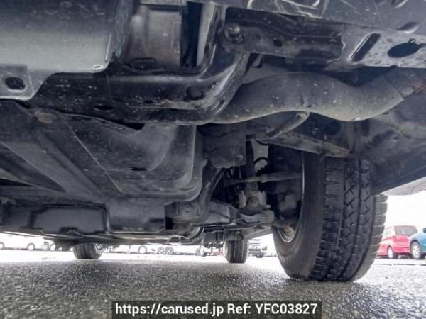 Used 2005 AT toyota regiusace-van KDH205V Image[37]