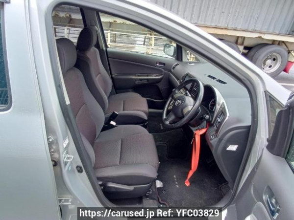 Used 2005 AT toyota wish ZNE10G Image[12]