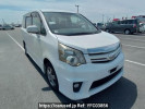Toyota Noah ZRR70W
