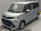 Toyota TANK M900A