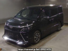 Toyota Voxy ZRR80W