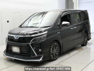 Toyota Voxy ZWR80W