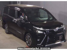 Toyota Voxy ZRR80W