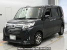 Toyota Roomy M900A