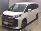Toyota Noah ZWR90W
