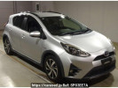 Toyota Aqua NHP10H
