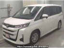 Toyota Noah MZRA90W