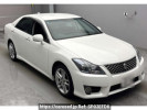 Toyota Crown GRS200
