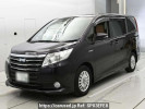 Toyota Noah ZWR80G