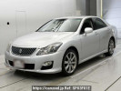 Toyota Crown GRS200