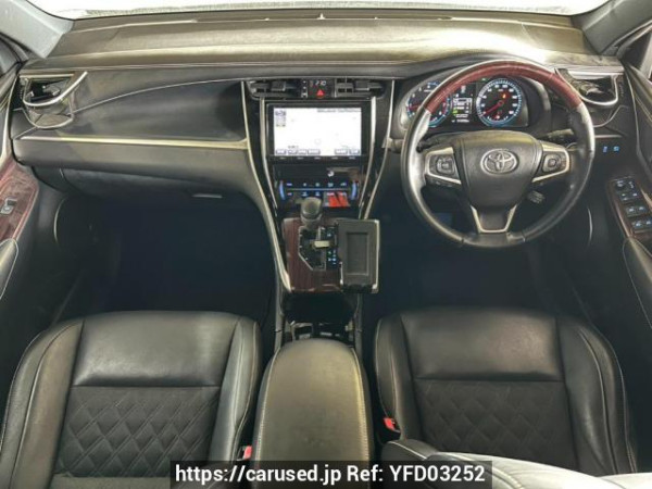 Used 2014 AT toyota harrier ZSU60W Image[19]